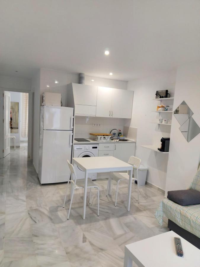 Jacaranda Playa Apartment Конил-де-ла-Фронтера Екстериор снимка